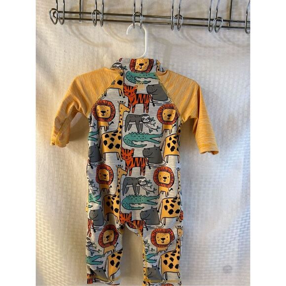 UV Skinz 6/12m Lion King Jungle Animals zipper suit - Picture 3 of 4